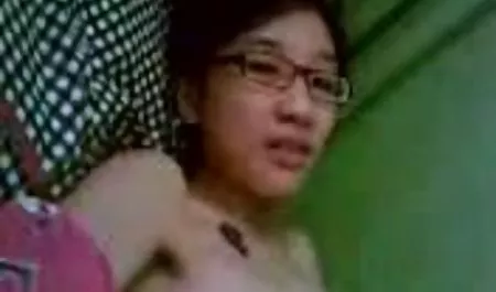 Sialan tante toge selingkuh Tanya!