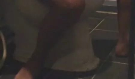 INGGRIS milf memberinya kesenangan oral video bokep perselingkuhan mertua vs menantu