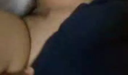 buatan sendiri pria yang lebih video bokep pasangan selingkuh tua kamera tersembunyi Toket besar bercinta