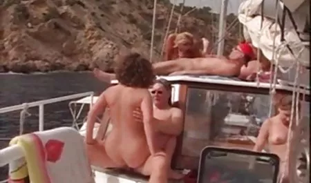 Vintage bokep ibu jilbab selingkuh Remaja 294