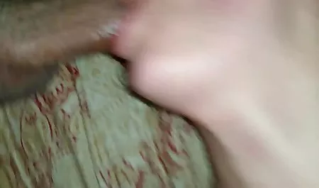 Bulan Stephanie dan Alicia dalam gairah tante selingkuh xxx kemarahan minuman keras lesbian