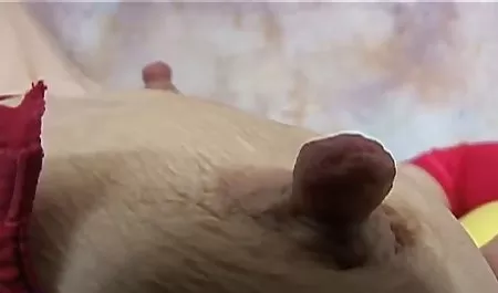 ibu-di-bi-Bi-si tante semok selingkuh Montok istri selingkuh suami pukas mani muncrat rambut coklat milf