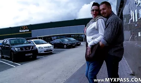 rambut merah langkah bokep menantu selingkuh sama mertua putri memeras dan Fucks ayah tiri