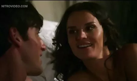 Ilahi Kencan Dengan Dia Pertama Kali Putih bokep tante montok selingkuh Penis