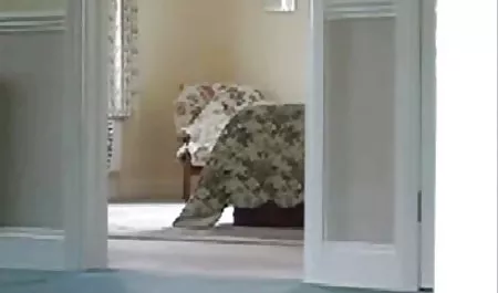 Aku mengelus penis anda sampai bola bokef full selingkuh yang kosong Jo