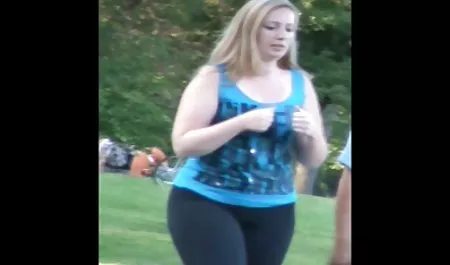 Gadis bokep selingkuh istri teman muda