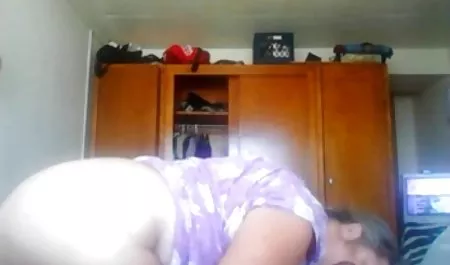 Hitam besar, pria dengan kontol besar, menunjukkan Nona Muda bokep diam diam selingkuh real