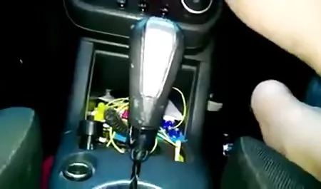 Kipas angin bercinta dengan April bokep perselingkuhan mp4 fajar