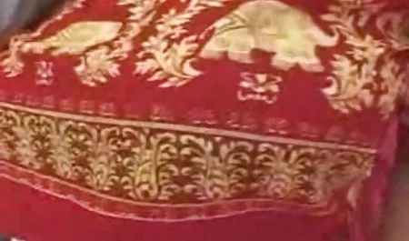 Lain besar bokep ibu mertua sama menantu Klitoris istri Masturbasi.