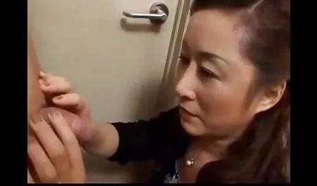 Foot fetish bokep istri selingkuh sama bos - perancis milf di tempat kerja - wend-TA-culotte